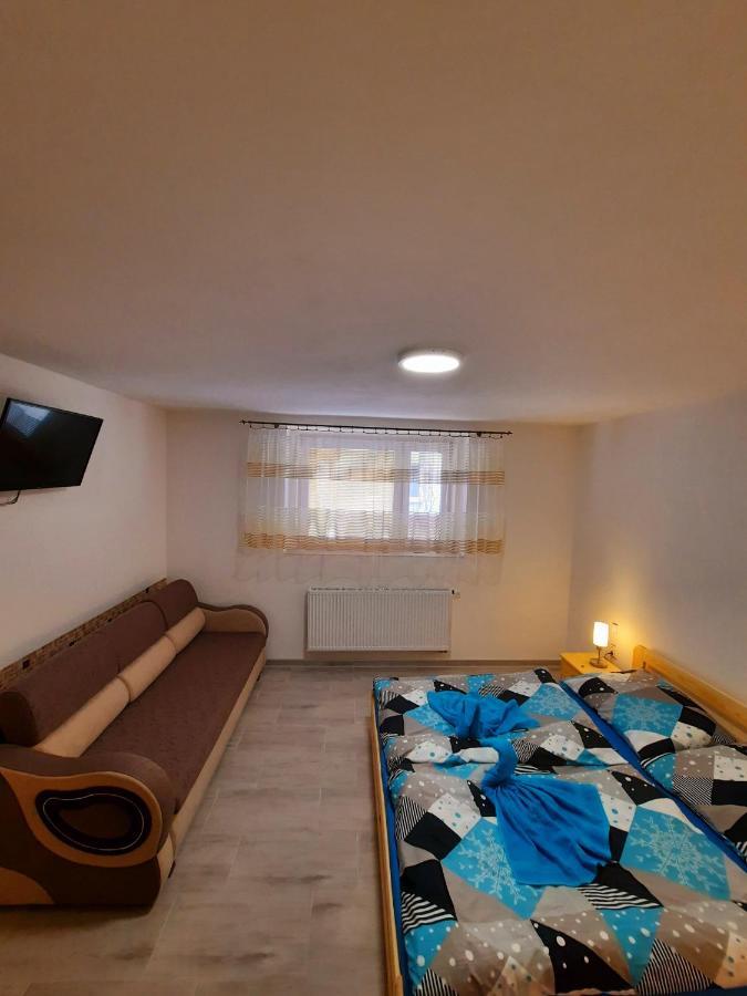Apartman Sen Petrov Exterior foto